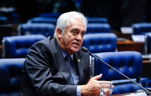 PEC da Blindagem: presidente da CCJ do Senado diz que deve pautar texto na próxima quarta-feira 'para sepultar de vez'