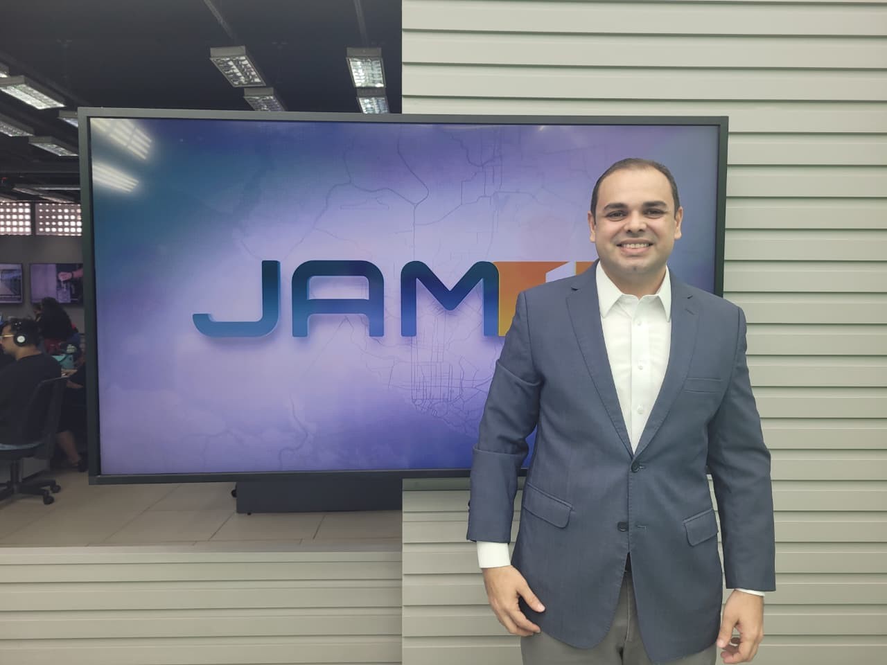 Em sabatina, Roberto Cidade afirma que determinou o fim de contratos da família com o Estado e classifica vínculo como 'imoral'