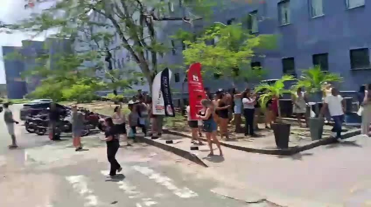 VÍDEO: Correria marca fechamento dos portões em local de prova do Enem 2025 em Manaus