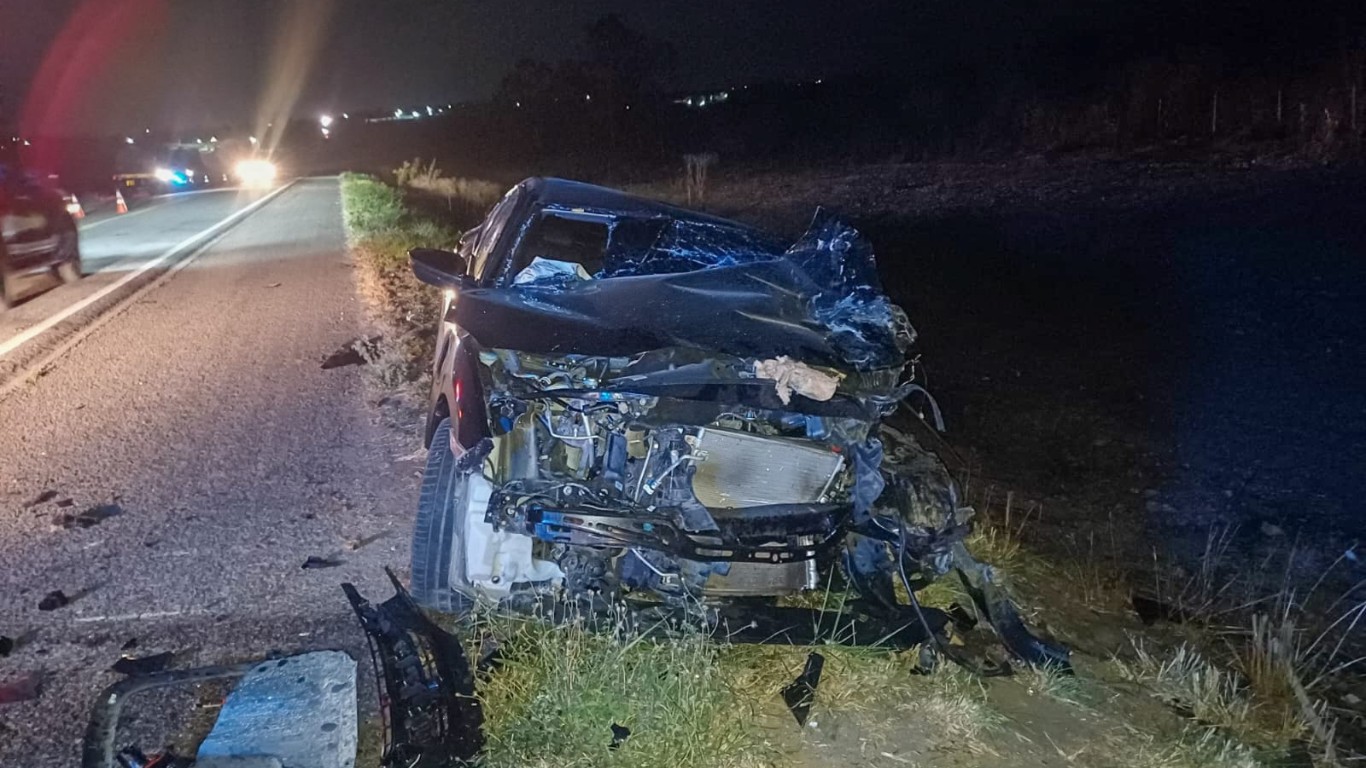 Duas pessoas morrem em acidente na BR-232 em Sanharó; uma das vítimas era empresário de Caruaru