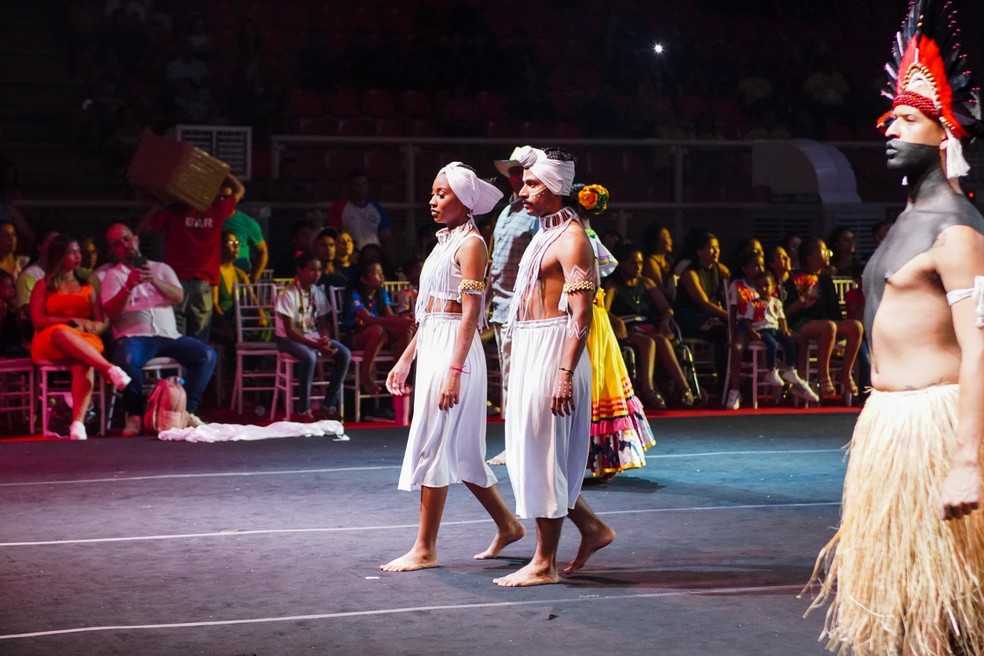 Espetáculo “Sempre em Flor Mato Grosso” é realizado pelo Grupo Flor Ribeirinha , em Cuiabá. — Foto: Reprodução