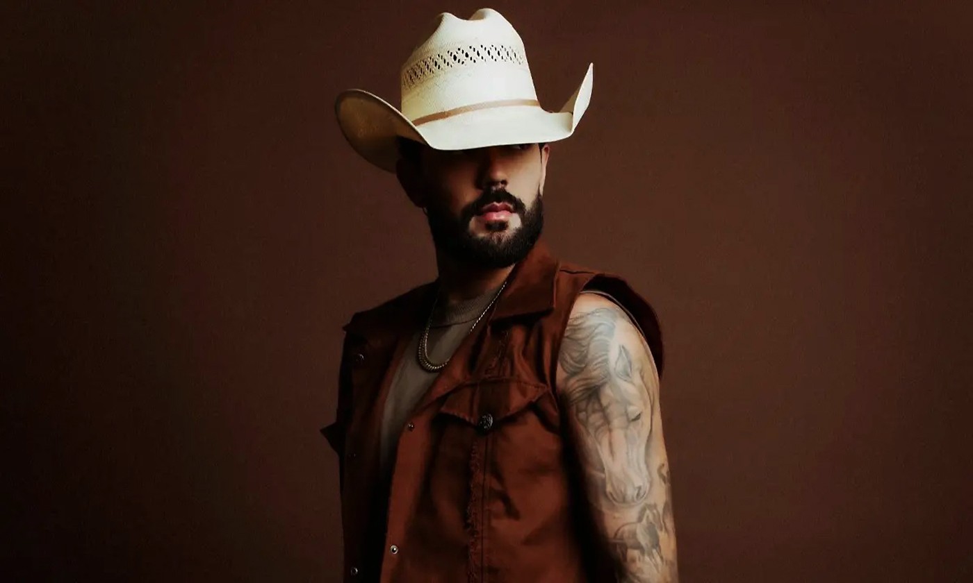 Luan Pereira grava álbum 'Eu te amo rodeio' na Villa Country