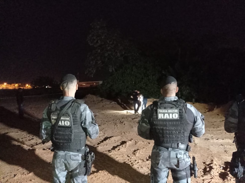 Suspeito foi alvejado durante confronto com a PM — Foto: Polícia Militar de Mato Grosso 