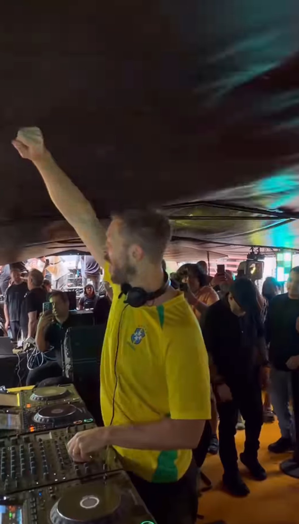 Calvin Harris teve bloco de carnaval em São Paulo — Foto: Reprodução/Redes Sociais