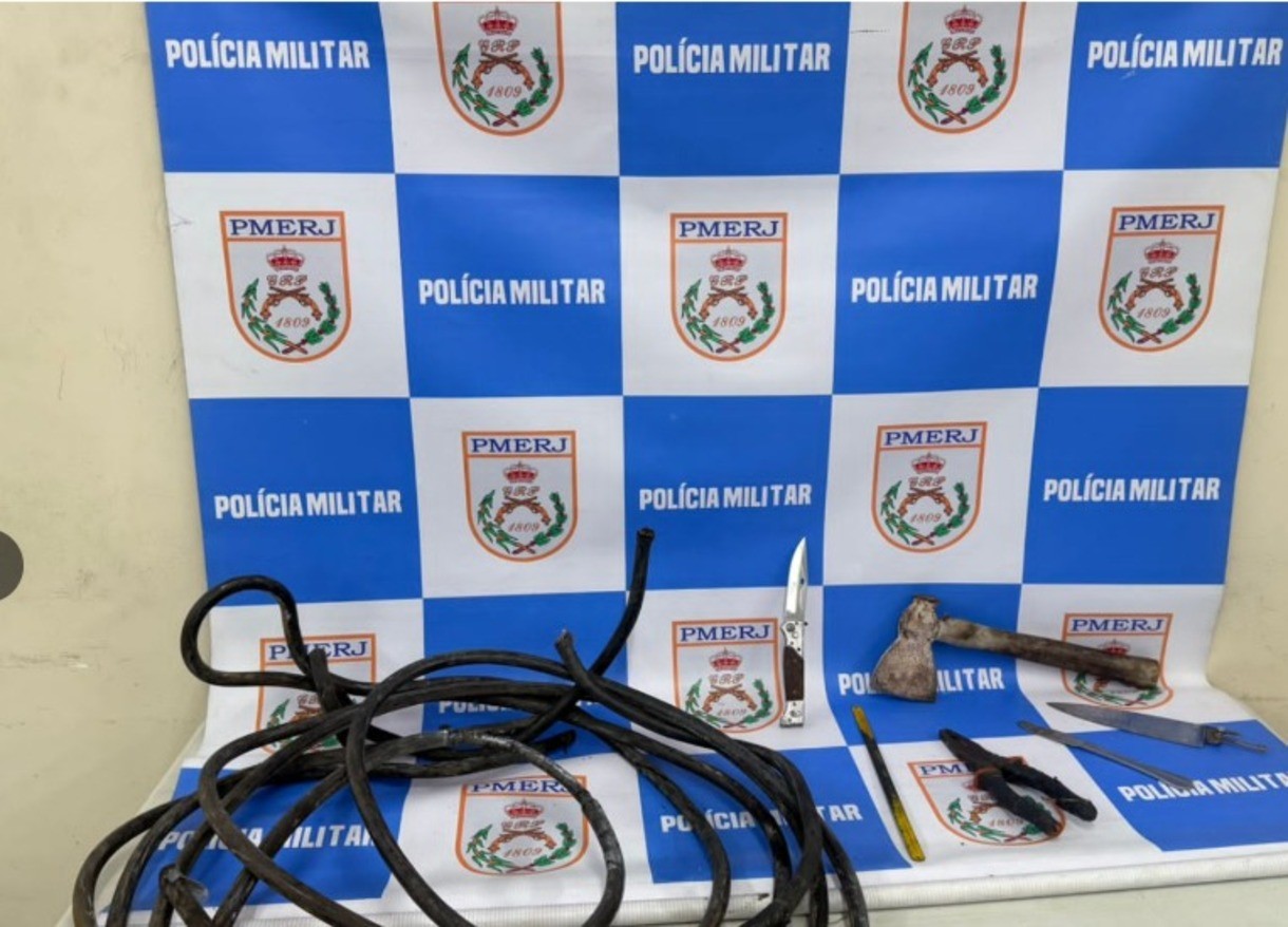 Dupla é presa por furtar fios de cobre em Volta Redonda 