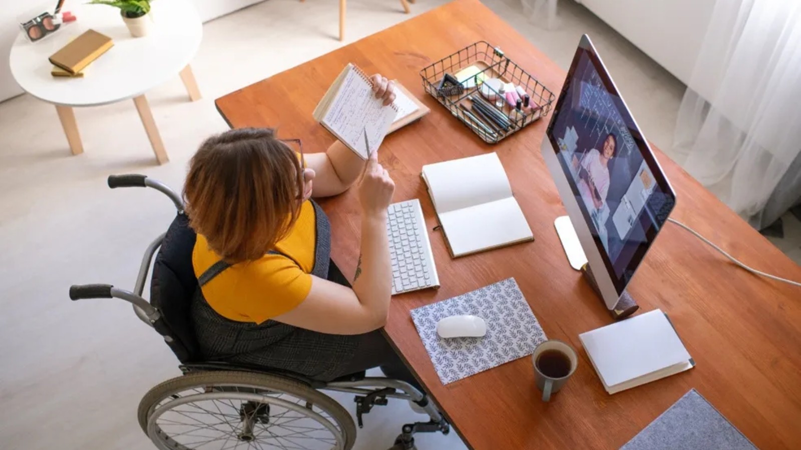 Prefeitura de Fortaleza abre 120 vagas em curso gratuito de tecnologia para mulheres e pessoas com deficiência