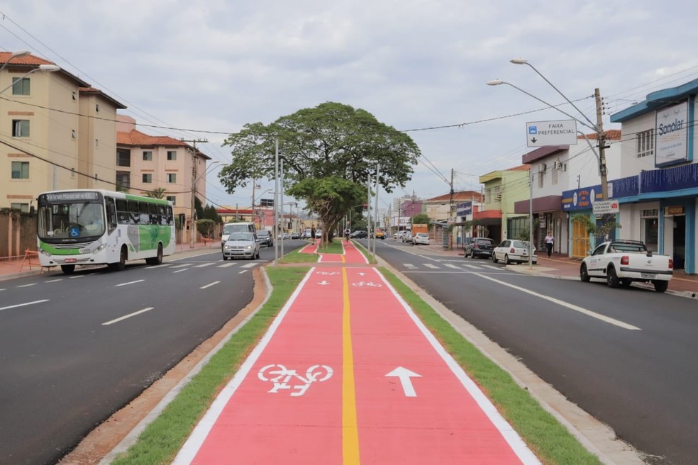 Corredor de ônibus e ciclovia da Avenida do Café são entregues em ...