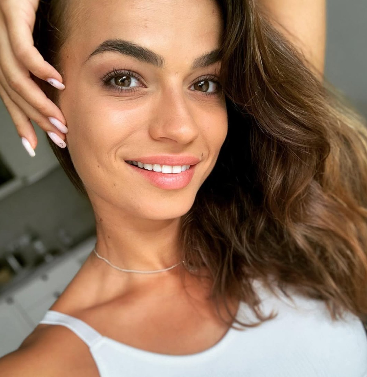 Acrobata ucraniana morre ao cair de 15 metros após perder o equilíbrio em piscina de cobertura