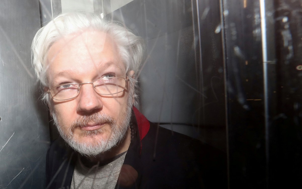 Julian Assange sofreu 