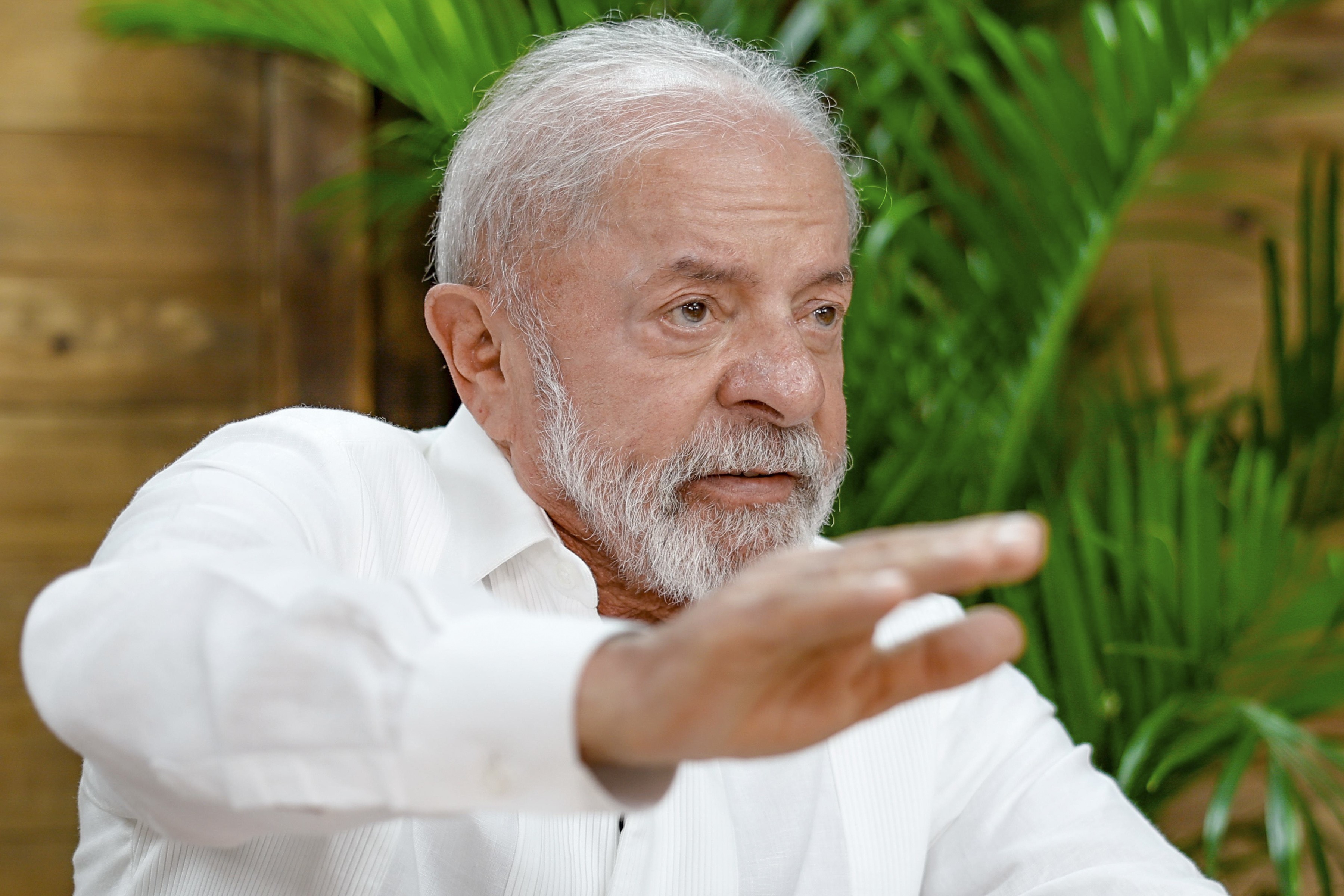 Lula pede e equipe econômica pode proibir refinanciamento de dívidas de jogos em bets