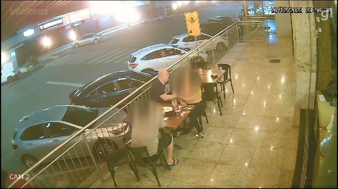 Agente da PCDF é preso após agredir mulher e atirar em delegada em bar; veja  VÍDEO da confusão | Distrito Federal | G1