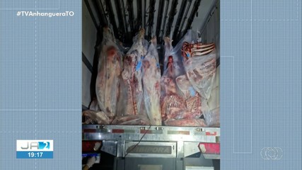 Caminhão carregado de carne roubado em Couto Magalhães é localizado em Gurupi