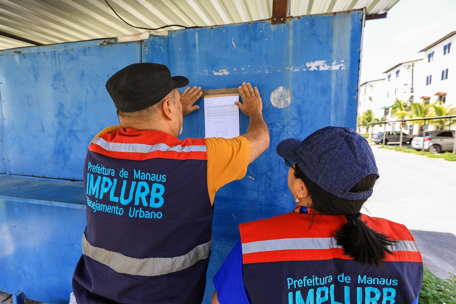 Moradores são notificados para demolir construções irregulares no Viver Melhor 3, em Manaus
