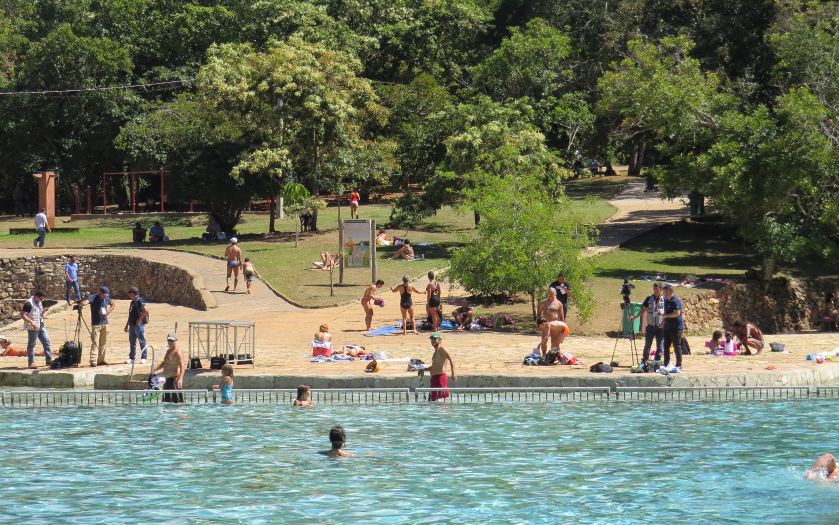 Piscinas do Parque Água Mineral são fechadas por tempo indeterminado após chuvas, anuncia IMCBio
