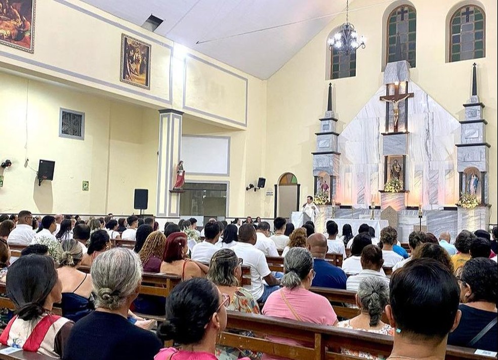Queimadura com óleo aconteceu durante missa em celebração a São José — Foto: Reprodução/Instagram