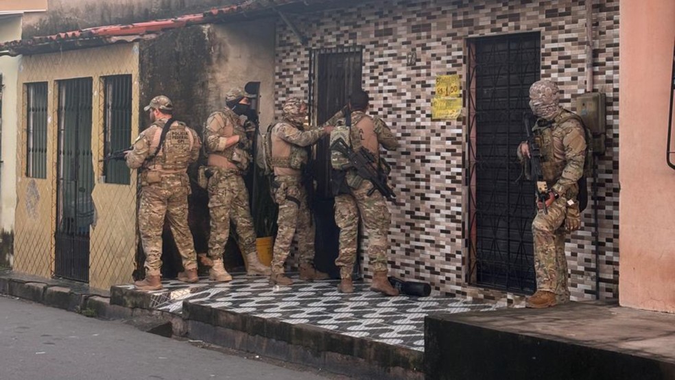 Operação da PF prendeu membros que roubaram e extorquiram carteiro, em São Luís — Foto: Divulgação/Polícia Federal