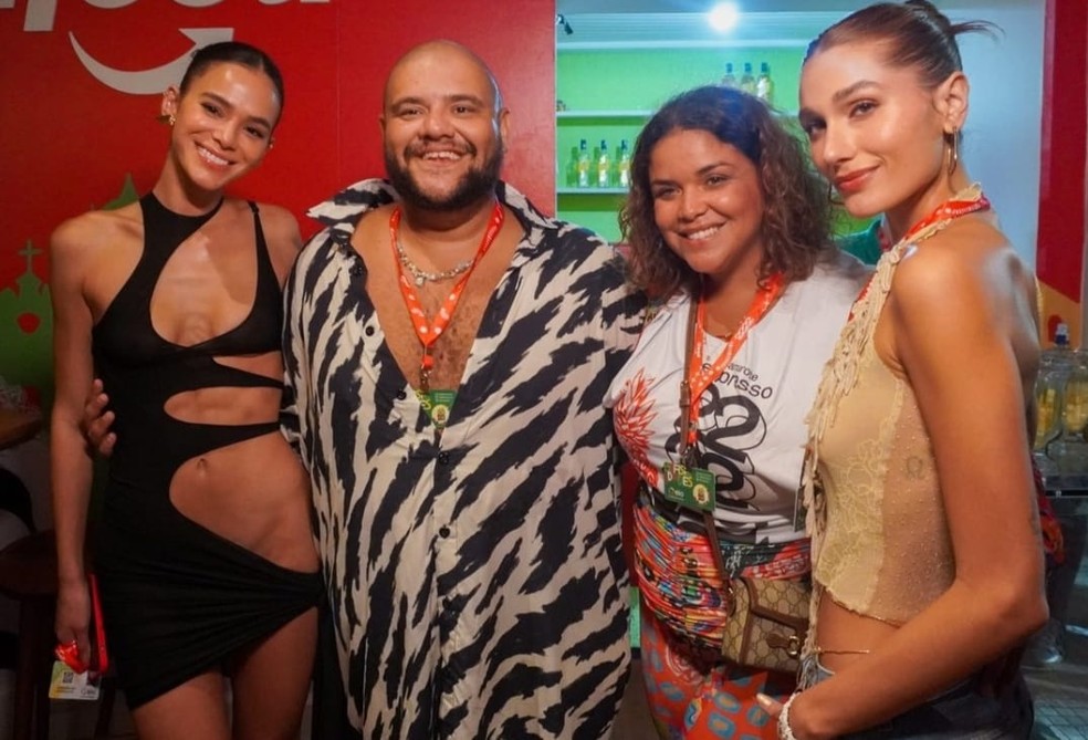 Bruna Marquezine, Gominho, Ju de Paulla e Sasha no Expresso 2222 — Foto: Denilson Santos/AgNews