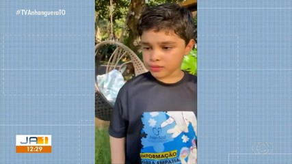 Criança dá recado sobre a necessidade de se ter mais conhecimento sobre o autismo