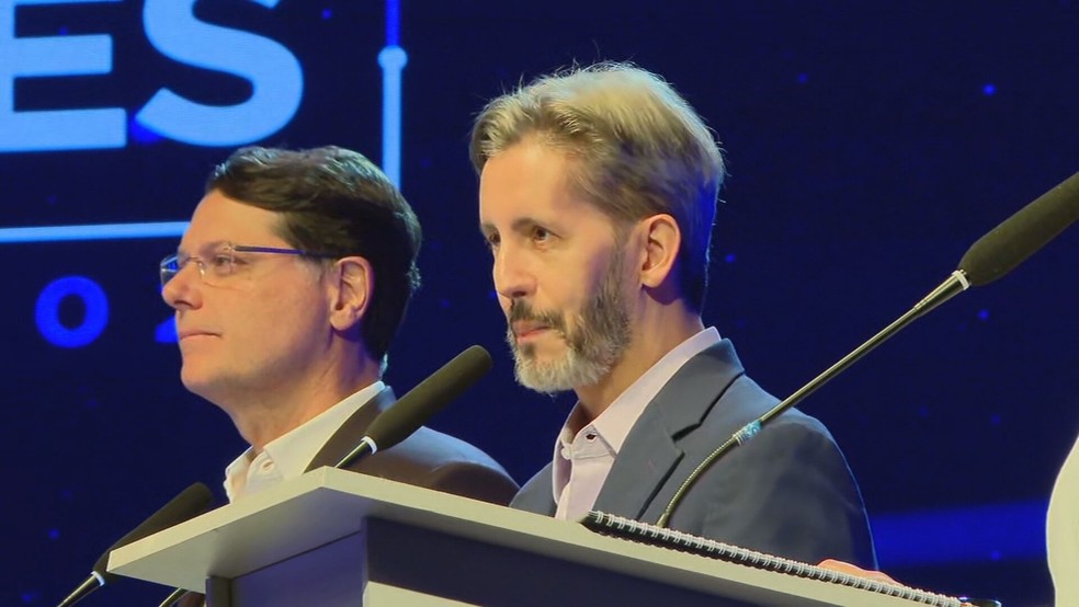 Candidato ao governo do DF, Leandro Grass (PT) participa de primeiro debate — Foto: TV Globo/Reprodução