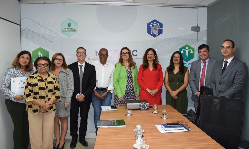 Governo da Bahia e professores firmam acordo sobre piso nacional do magistério — Foto: ASCOM/PGE-BA