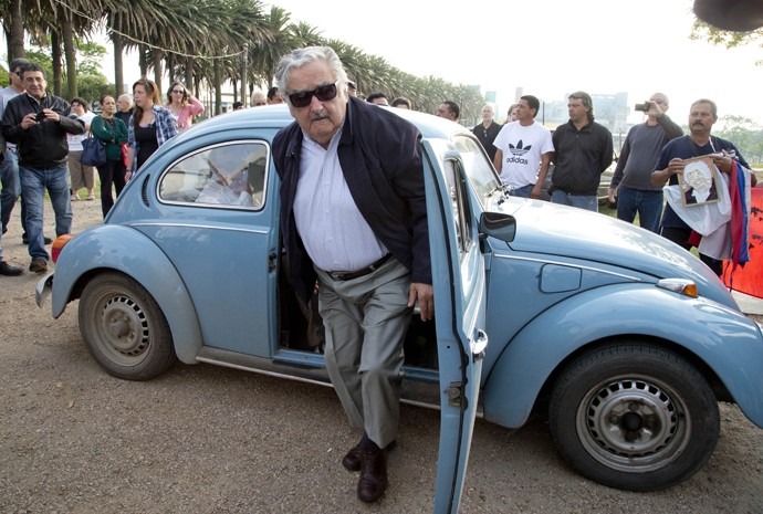 Relembre o icônico Volkswagen Fusca de Pepe Mujica