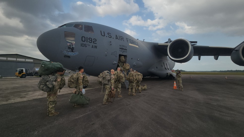 Militares dos EUA desembarcam no Brasil para operação na Amazônia
