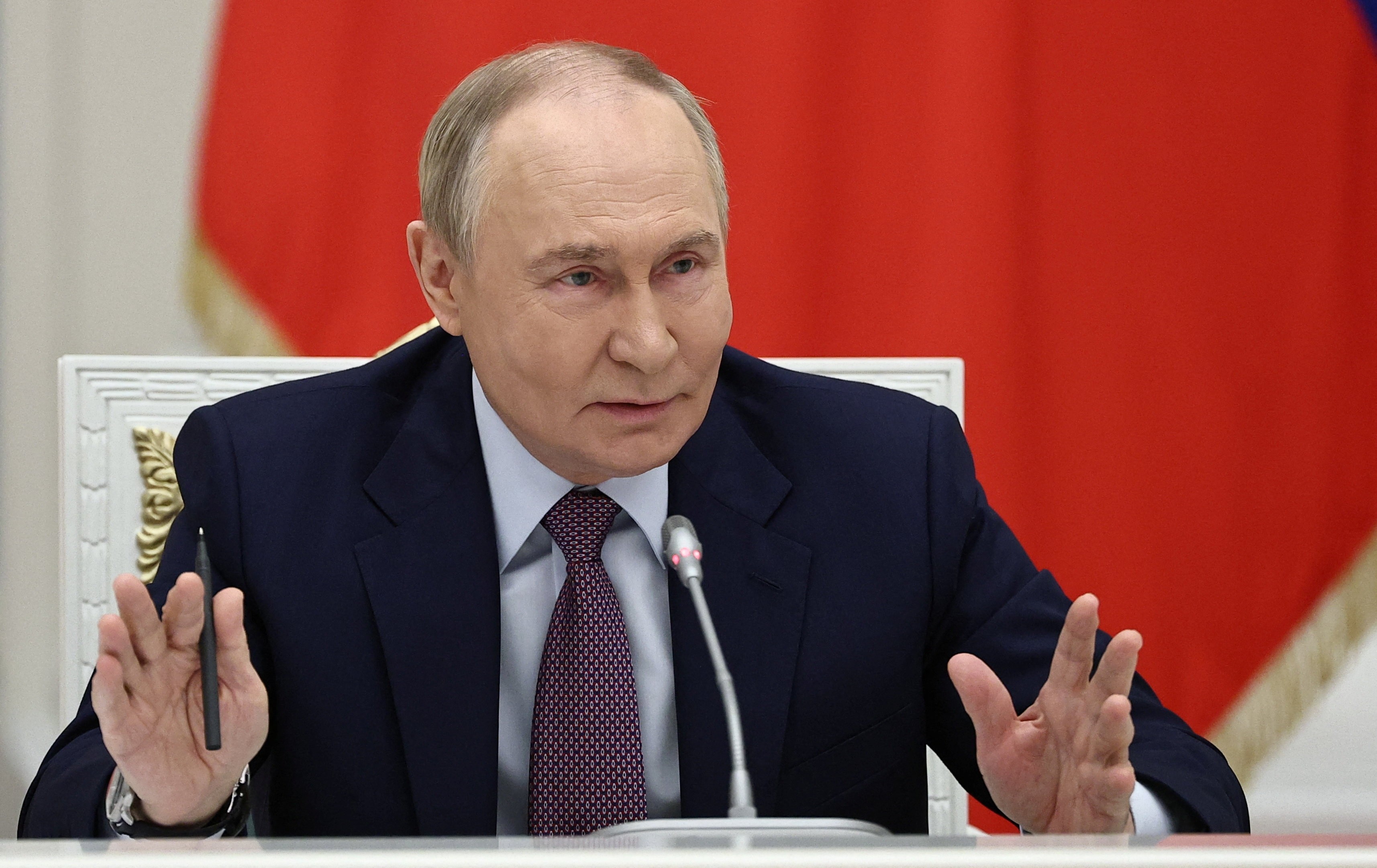 Putin diz que sanções dos EUA contra a Rússia são 'ato hostil'