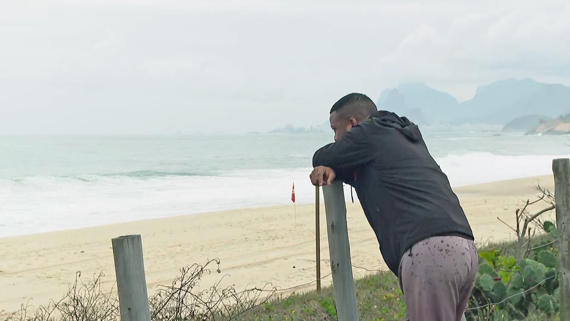 Buscas por adolescente em Niterói