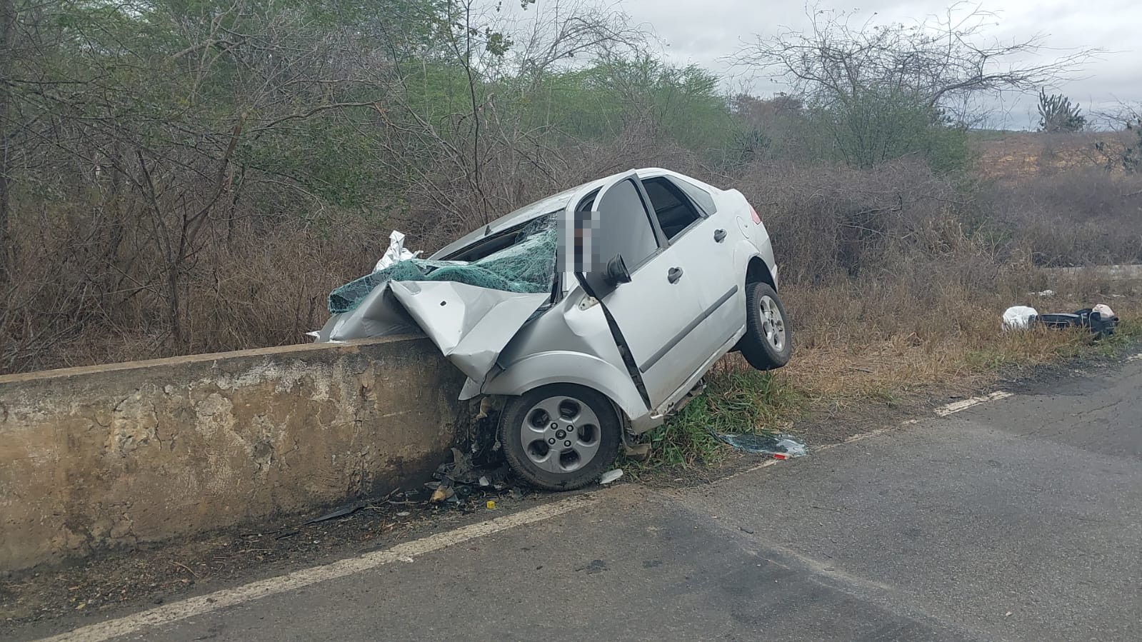 Quatro pessoas da mesma família morrem após acidente de carro no sudoeste da Bahia