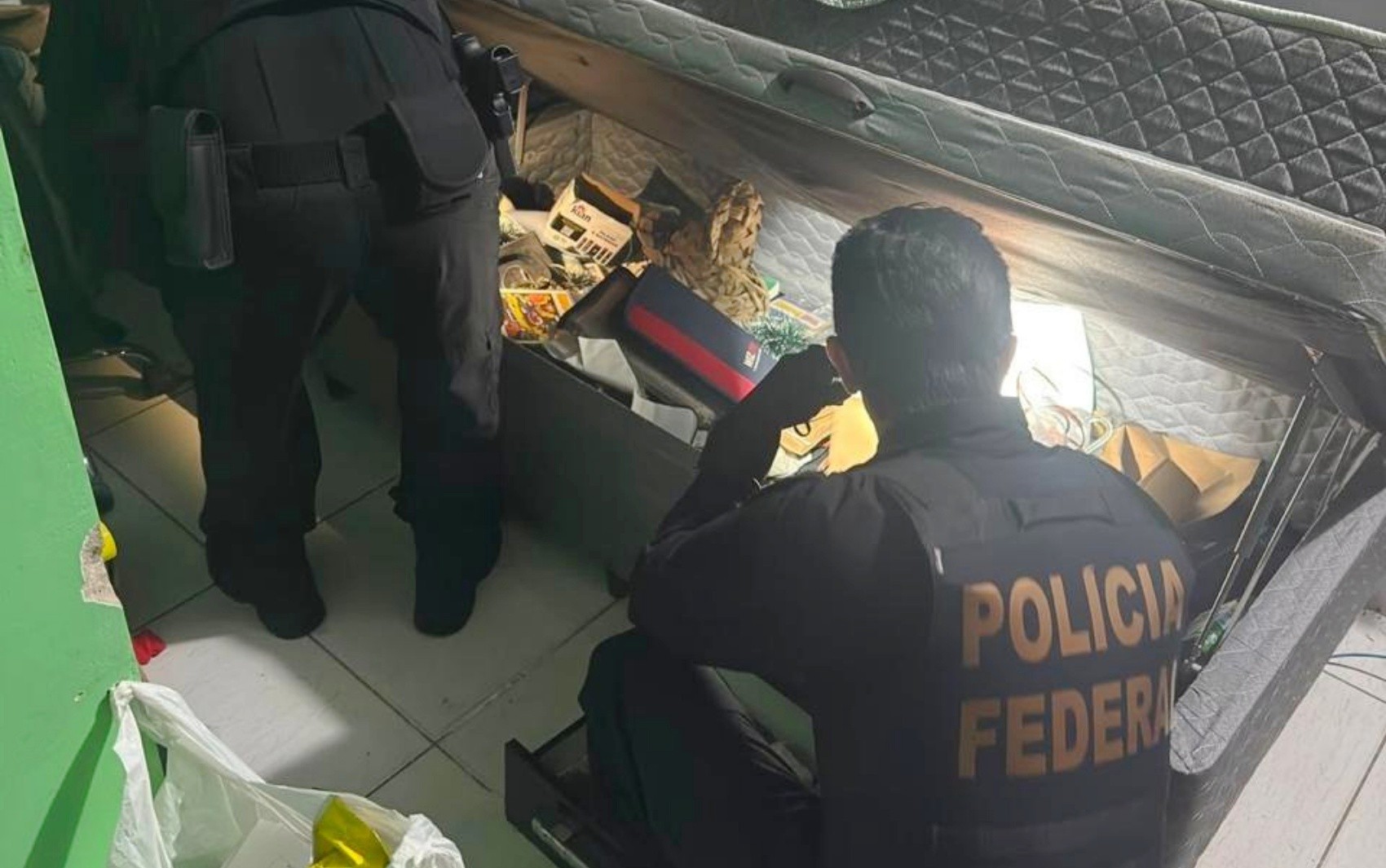PF faz operação contra armazenamento de material de abuso sexual infantojuvenil em MG