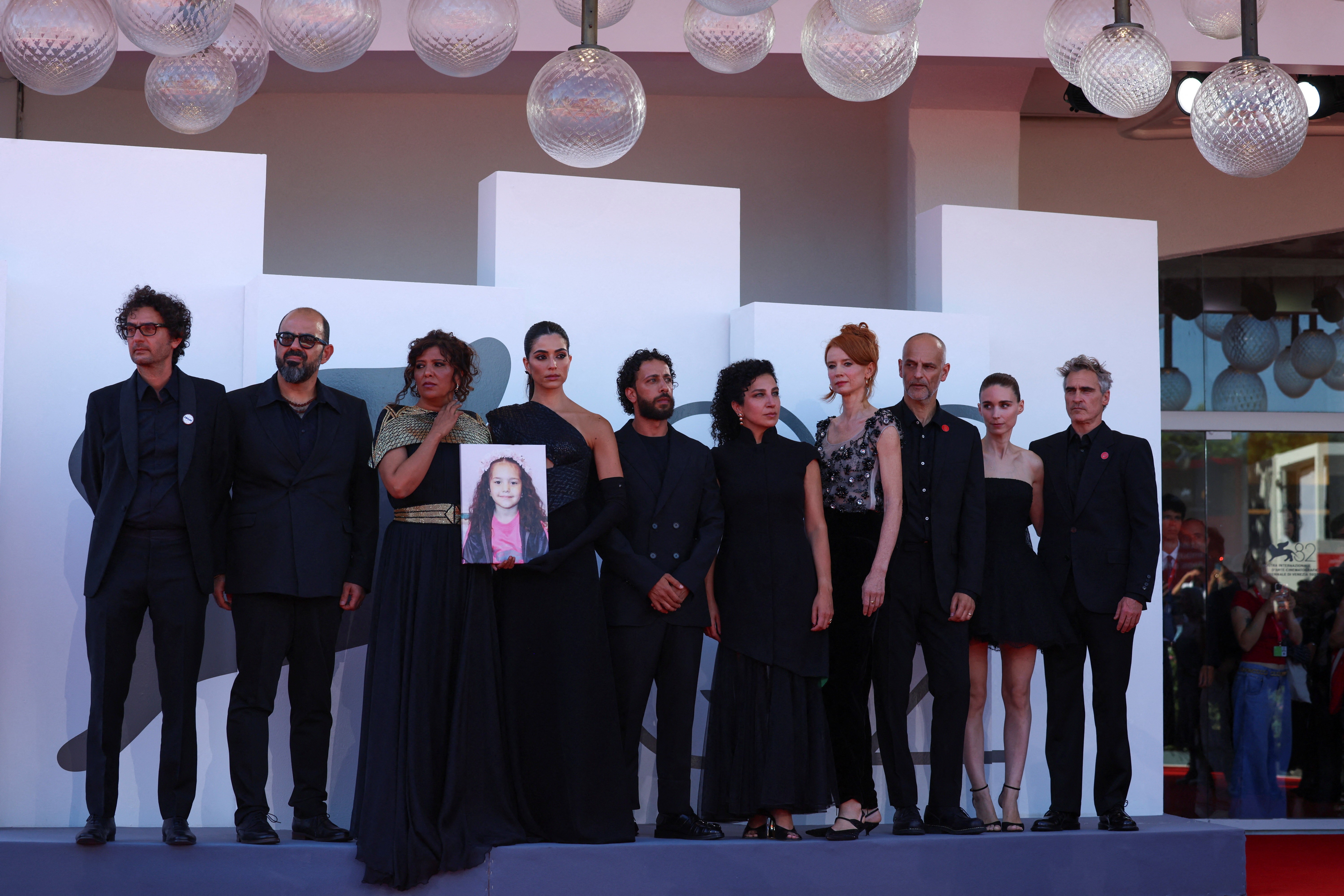 Apelos desesperados de menina de Gaza comovem Veneza no filme 'The Voice of Hind Rajab'