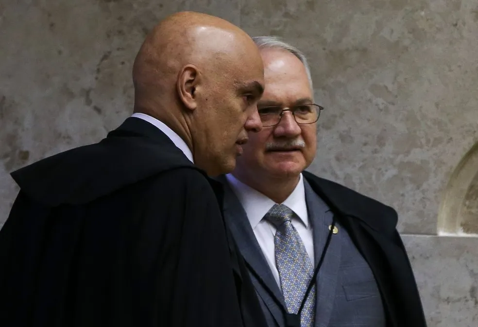 Fachin e Moraes entregam a Lula convite para posse de novo comando do STF | G1