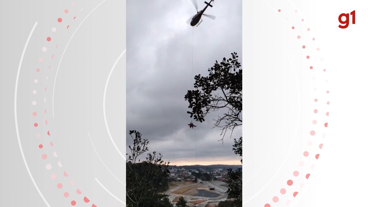Mulher sofre queda de 5 metros em cascata durante rapel e resgate mobiliza helicóptero em SC