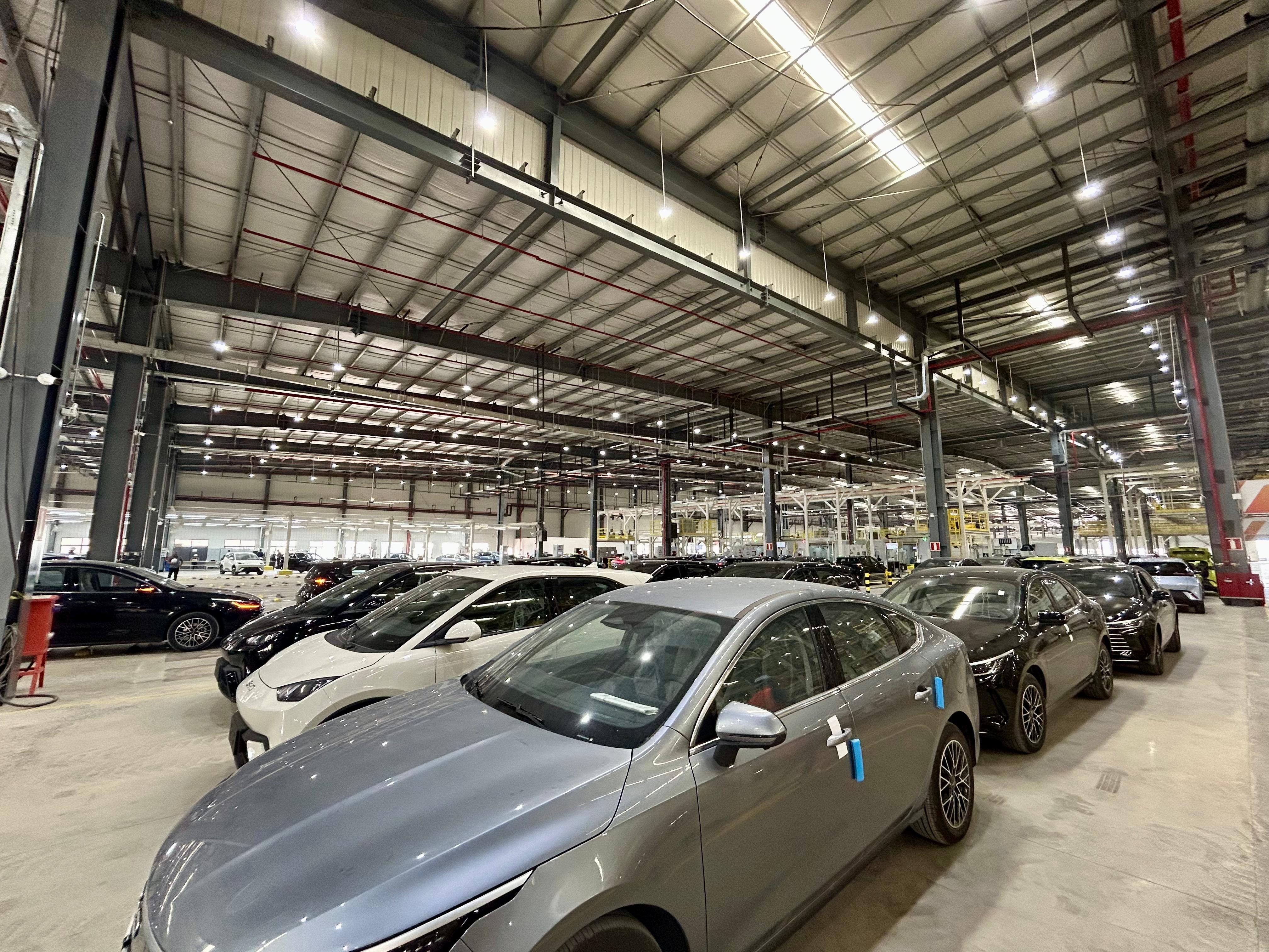Anfavea volta a criticar imposto menor para carros chineses e fala em 'competição desigual'