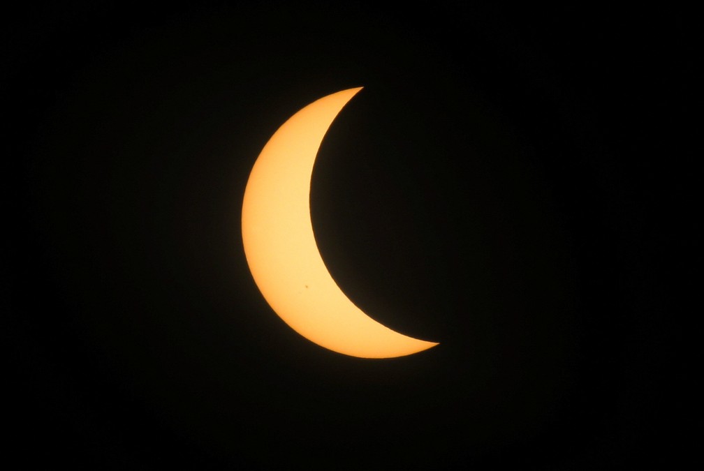 Eclipse é visto em Mazatlán, no México — Foto: Henry Romero/Reuters