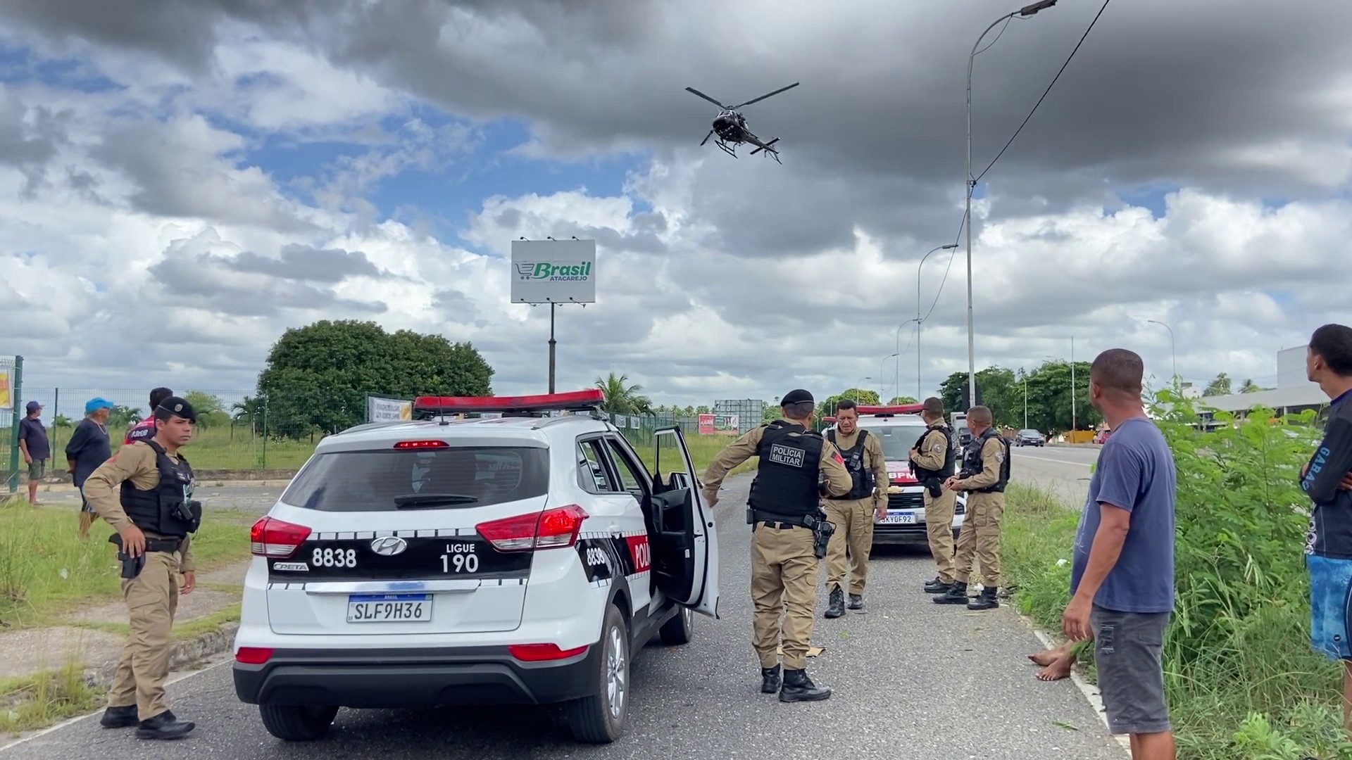 Motorista persegue e atropela dupla em motocicleta em João Pessoa