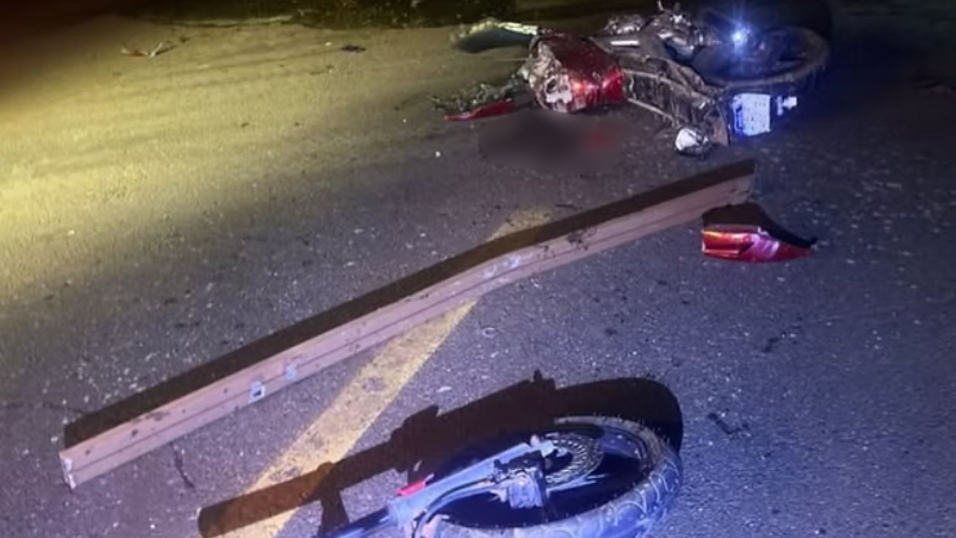 Motociclista morre em acidente com carreta em rodovia em Fernandópolis