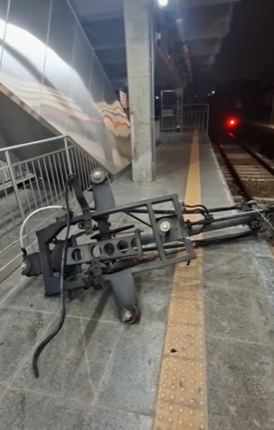 Após falha na rede aérea, trens circulam em via única em parte da Linha 8-Diamante