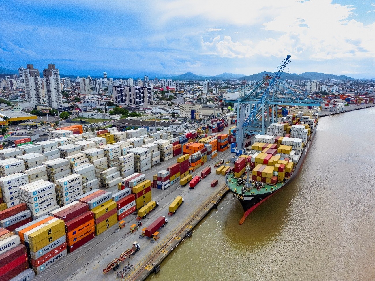 JBS Terminais retoma volume operacional pré-paralisação do Porto de Itajaí