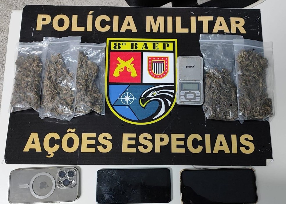 Jovem de 22 anos é preso após vender skank em campus de universidade, em Presidente Prudente (SP) — Foto: 8º Baep