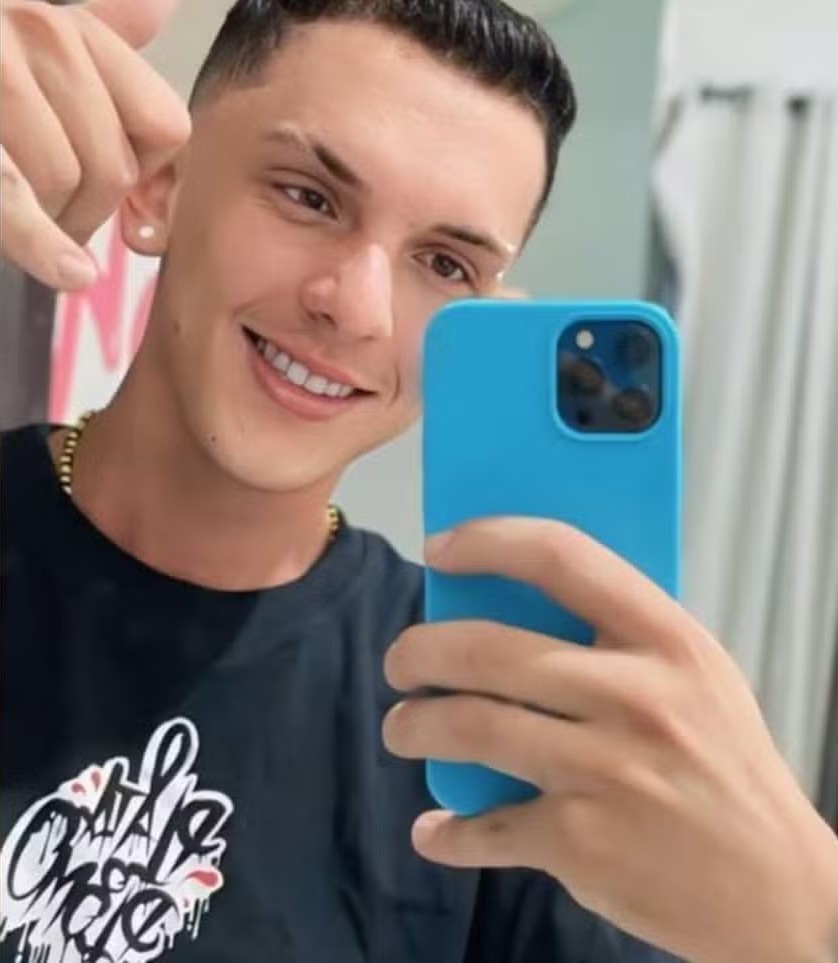 Quem era Marlin Bolado, influenciador que morreu atropelado após cair da garupa de moto em MG