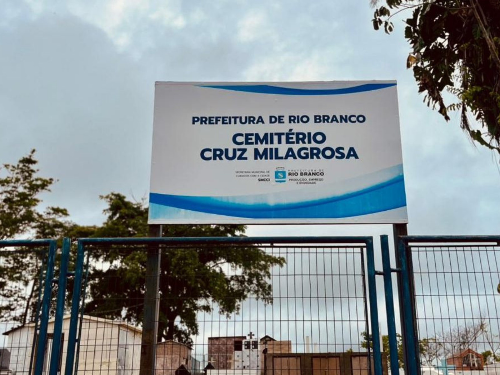 Confira os horários das missas para o Dia de Finados nos cemitérios de Rio Branco