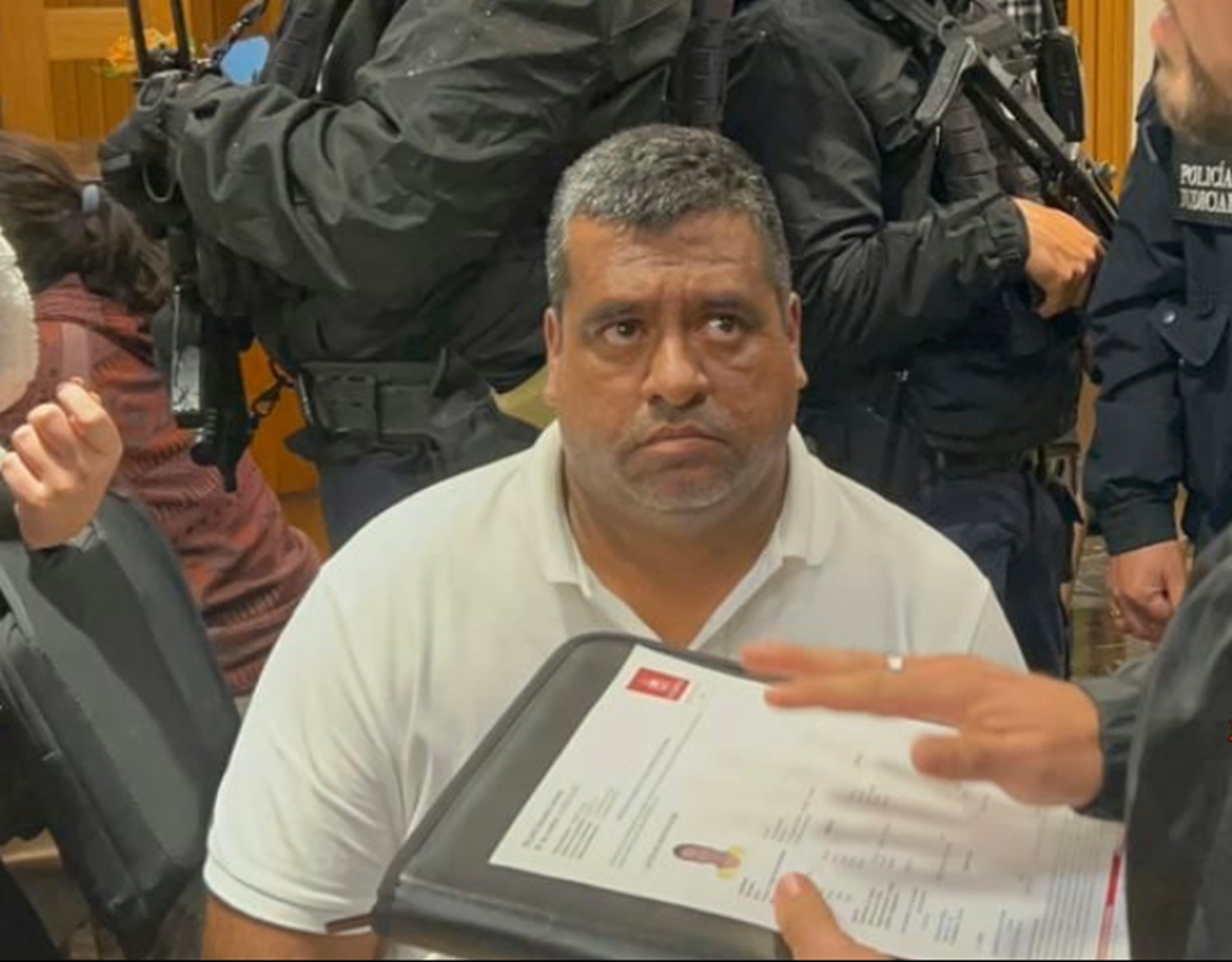 Colômbia extradita líder de dissidência das Farc aos EUA , dizem fontes