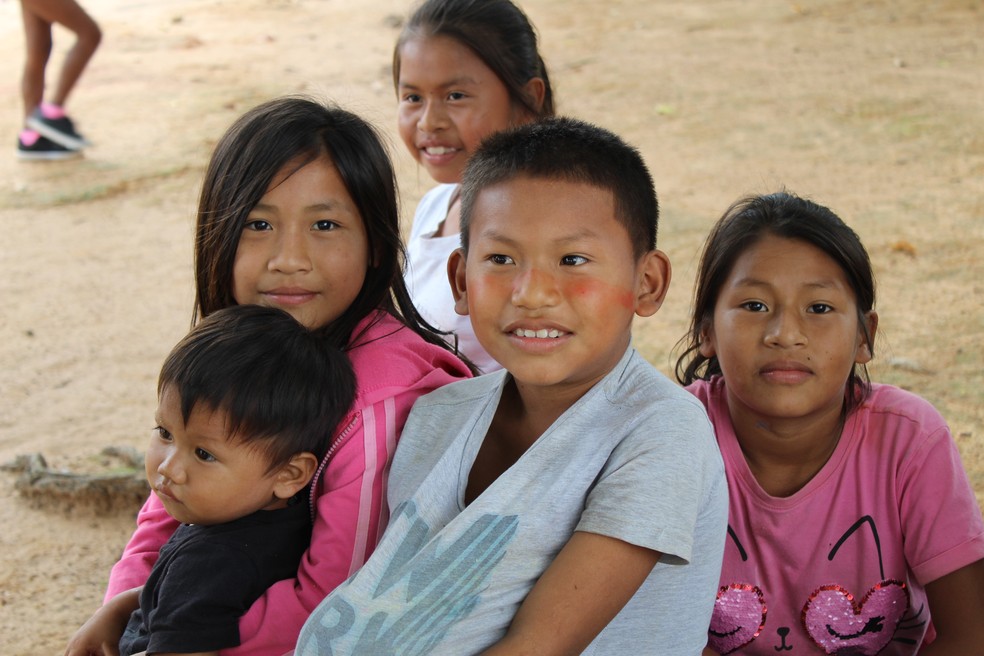 Crianças da comunidade Pedra Branca, em Uiramutã. — Foto: Samantha Rufino/g1 RR/Arquivo