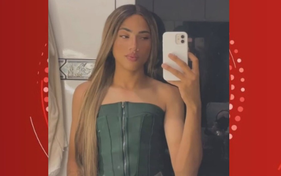 Jovem trans morreu após receber golpe de 'mata-leão' de motorista por aplicativo dentro de carro na Bahia — Foto: Reprodução/TV Bahia