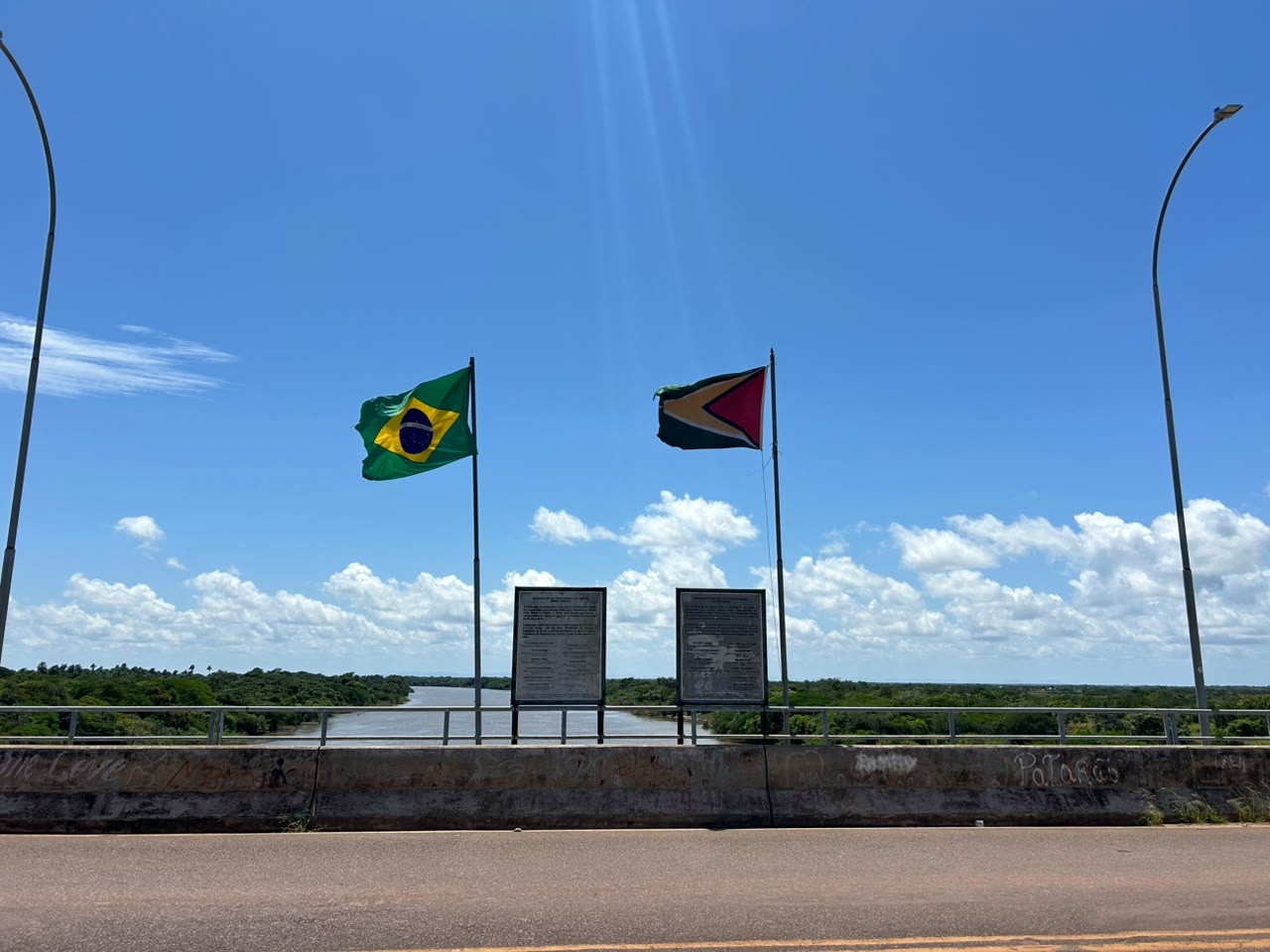 PF deflagra operação contra esquema de migração de cubanos na fronteira do Brasil com a Guiana