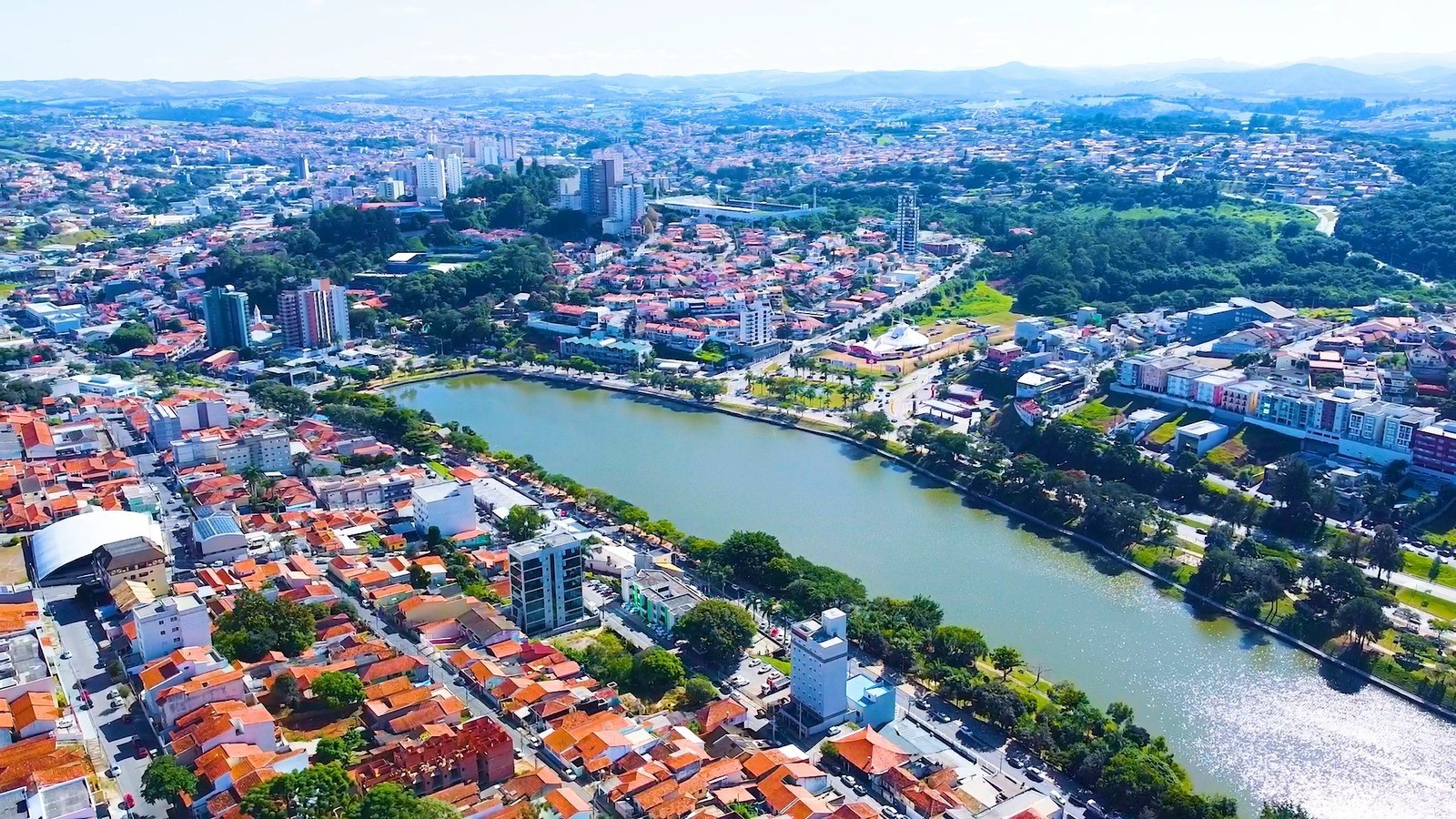Câmara de Bragança Paulista aprova em 1ª votação projeto que revoga reajuste do IPTU; Prefeitura reduziu imposto em três bairros