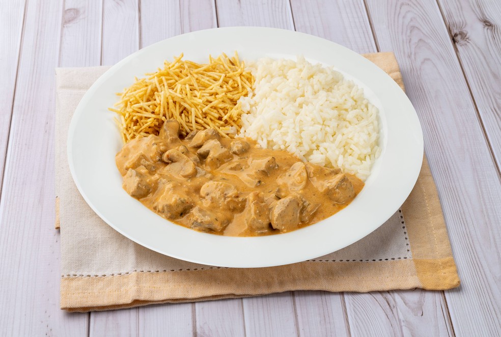 Ferro, cálcio e estrogonofe: entenda o que é mito e realidade na absorção de nutrientes — Foto: Adobe Stock