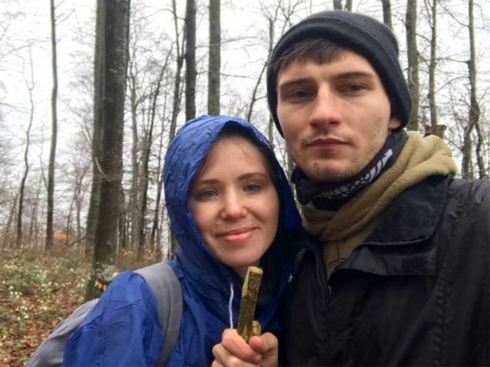 Mesmo diante das adversidades, Alina e Andrii sonham com um futuro feliz juntos. — Foto: A. Smolenska/ arquivo pessoal via BBC