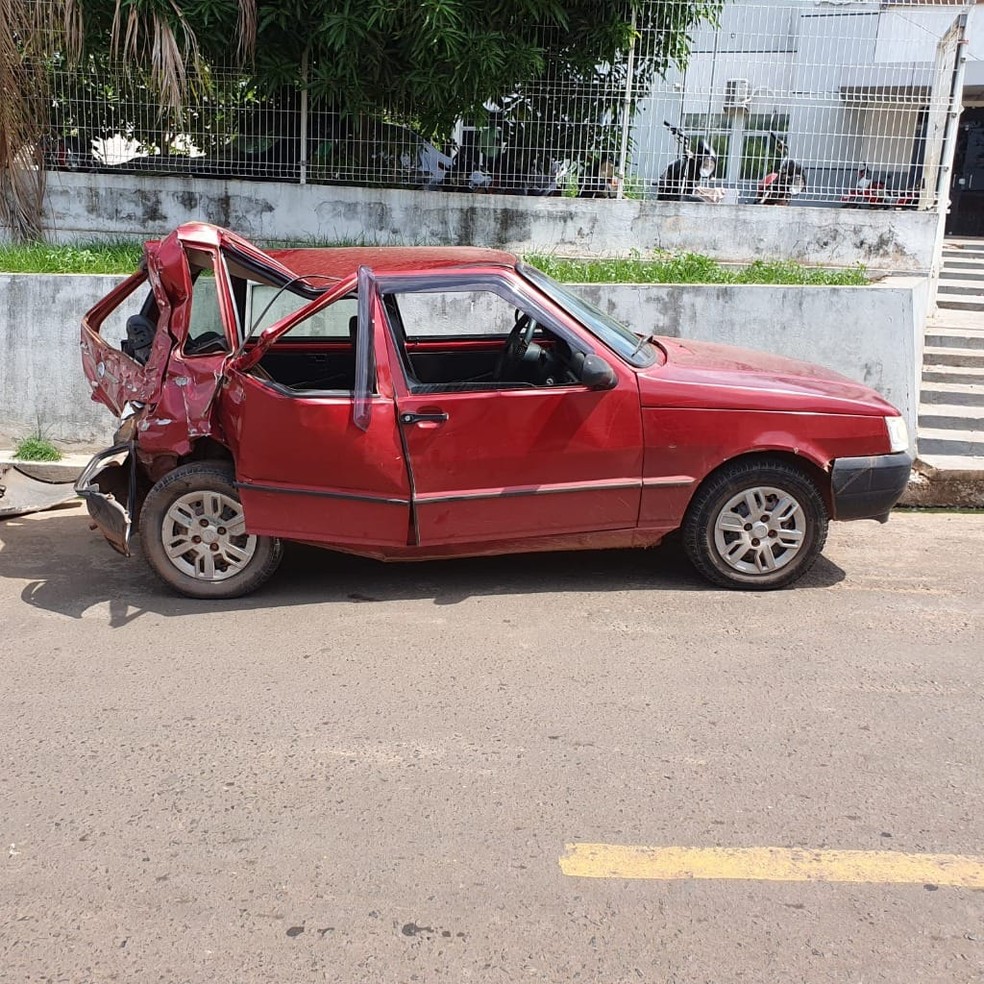 Três pessoas morrem em dois acidentes de trânsito nas BRs 135 e 222 no MA — Foto: Divulgação/PRF